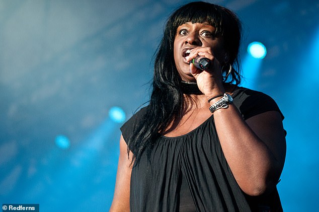Primal Scream Singer Denise Johnson Dies Aged 53 Readsector