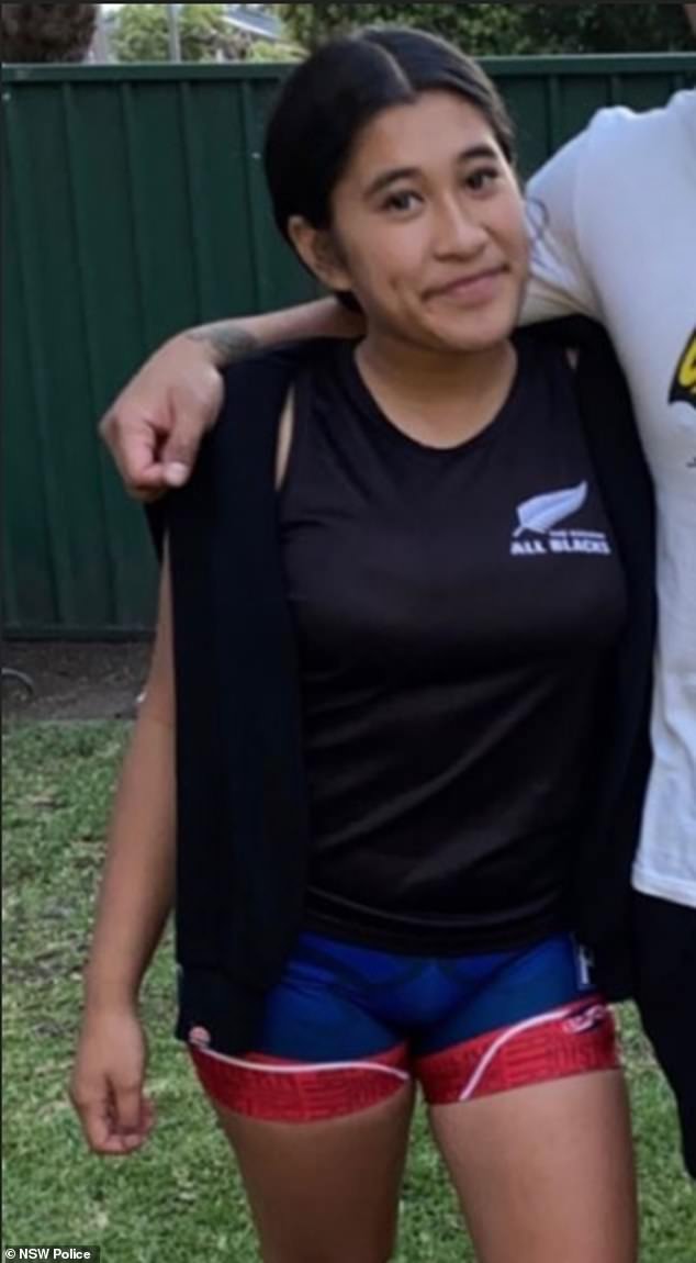 track pants for 12 year girl