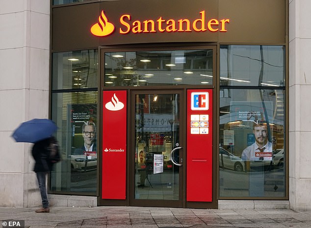 santander-cuts-interest-rate-on-its-123-current-account-again-readsector